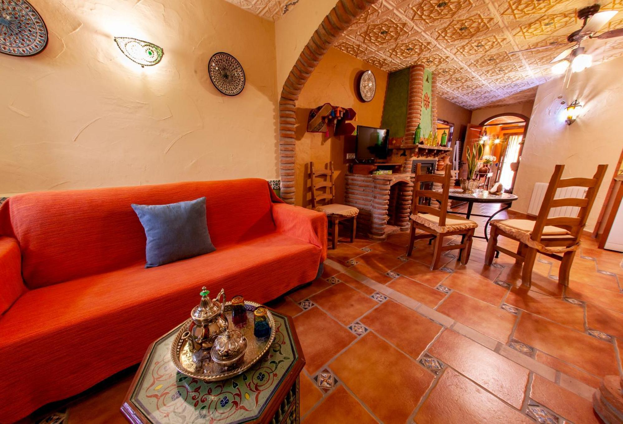 Apartamentos La Granja Hinojares Exterior photo