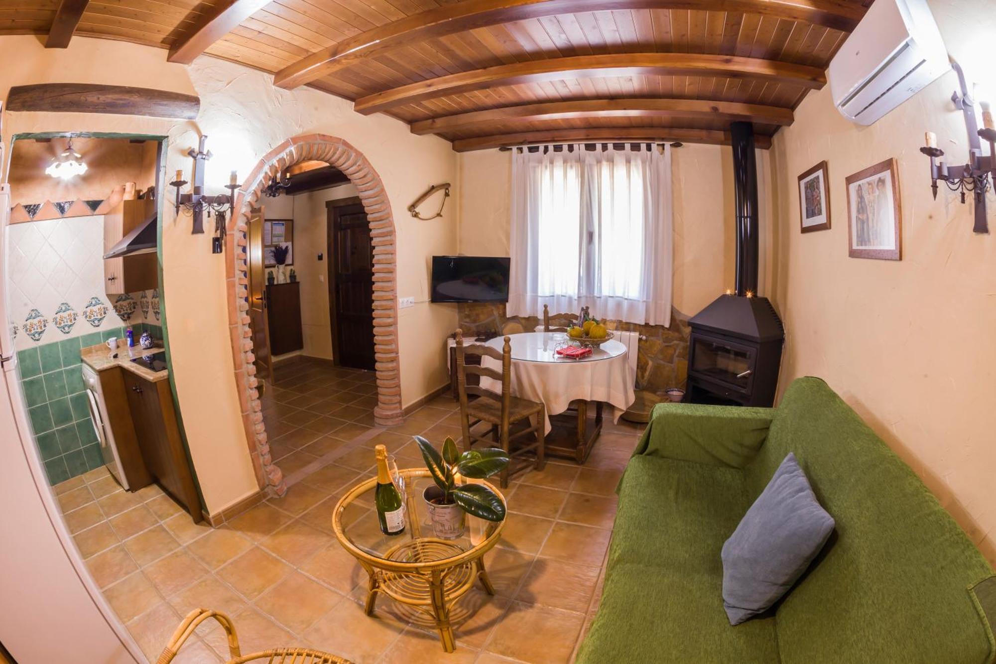 Apartamentos La Granja Hinojares Room photo